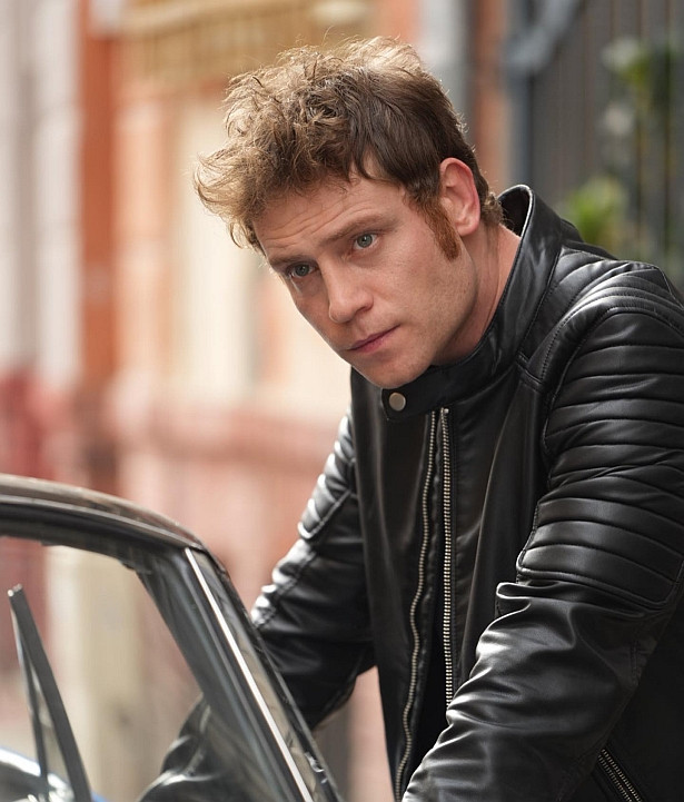 Halit Özgür Sarı ve Özge Yağız'ı buluşturan diziye sürpriz oyuncu