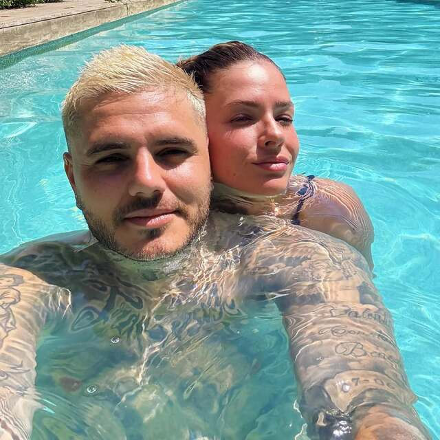 Mauro Icardi'den aşk pozları - Resim : 2