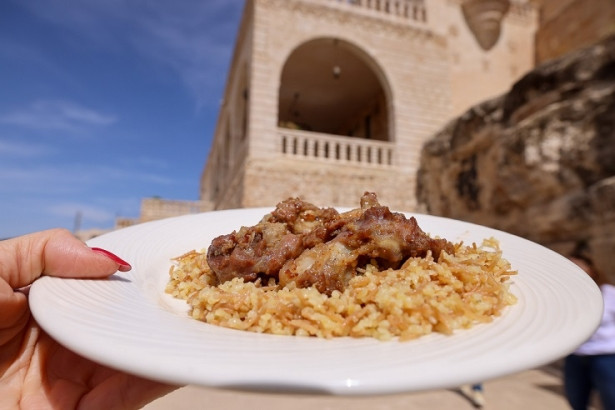 "Uzak Şehir" dizisi, Mardin mutfağını sahnelerine taşıyor