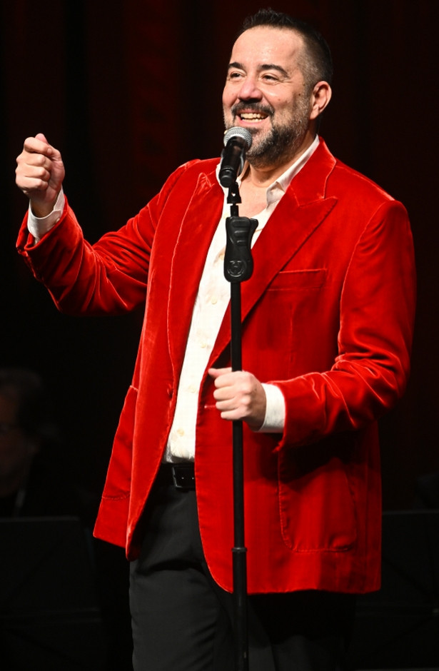 Ata Demirer yeni aşkıyla çok mutlu