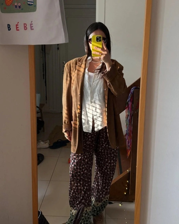 Serkan Keskin ile Meriç Aral oğullarını kucaklarına aldı