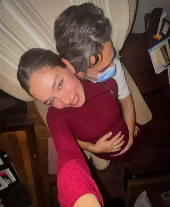 Kadir Doğulu: "Neslihan dört dörtlük anne oldu" - Resim : 2