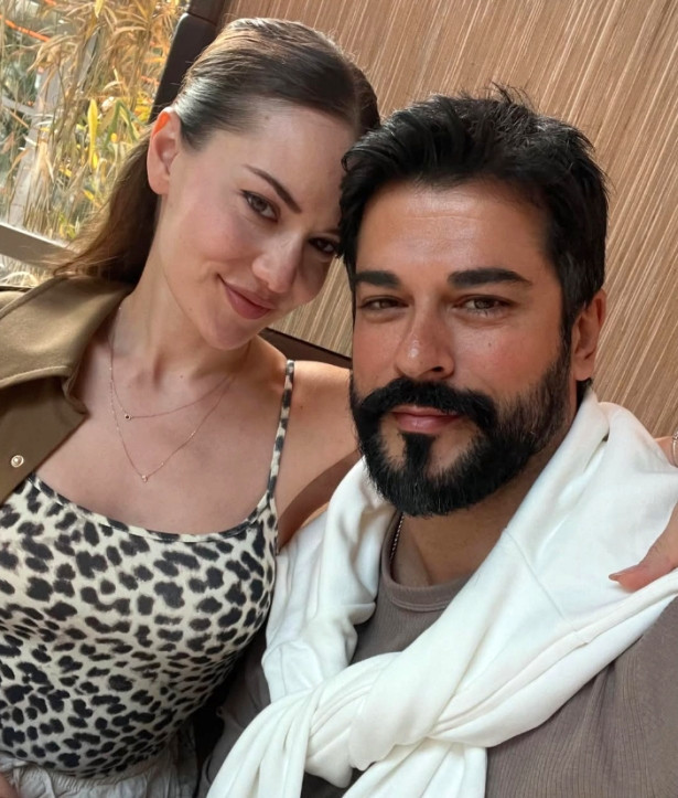 Fahriye Evcen ile Burak Özçivit boşanma iddialarını yalanladı - Resim : 2
