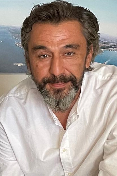 İclal Aydın'ın sürpriz isimle sevgili oldu