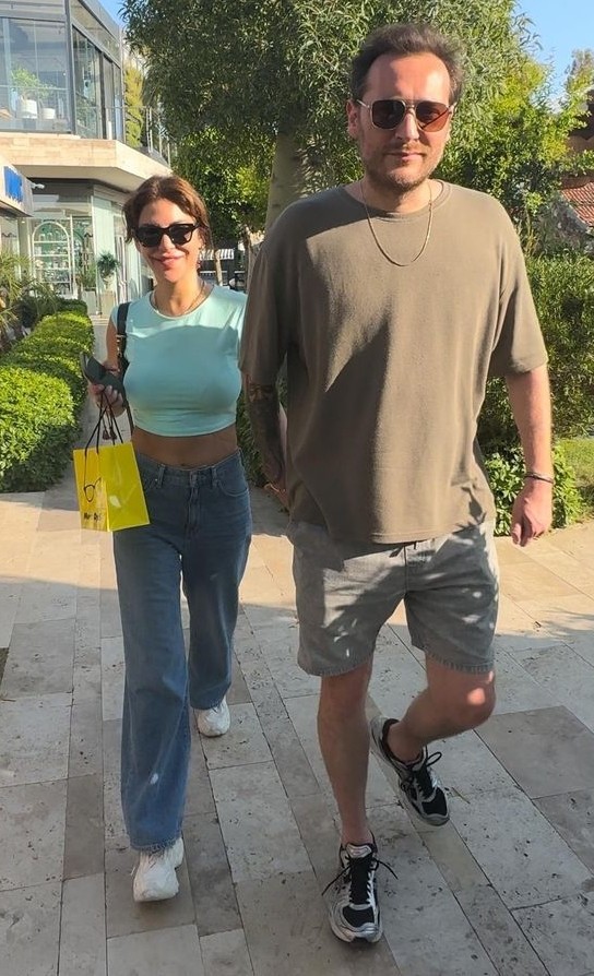 Yağmur Ünal yeni aşkıyla sobelendi