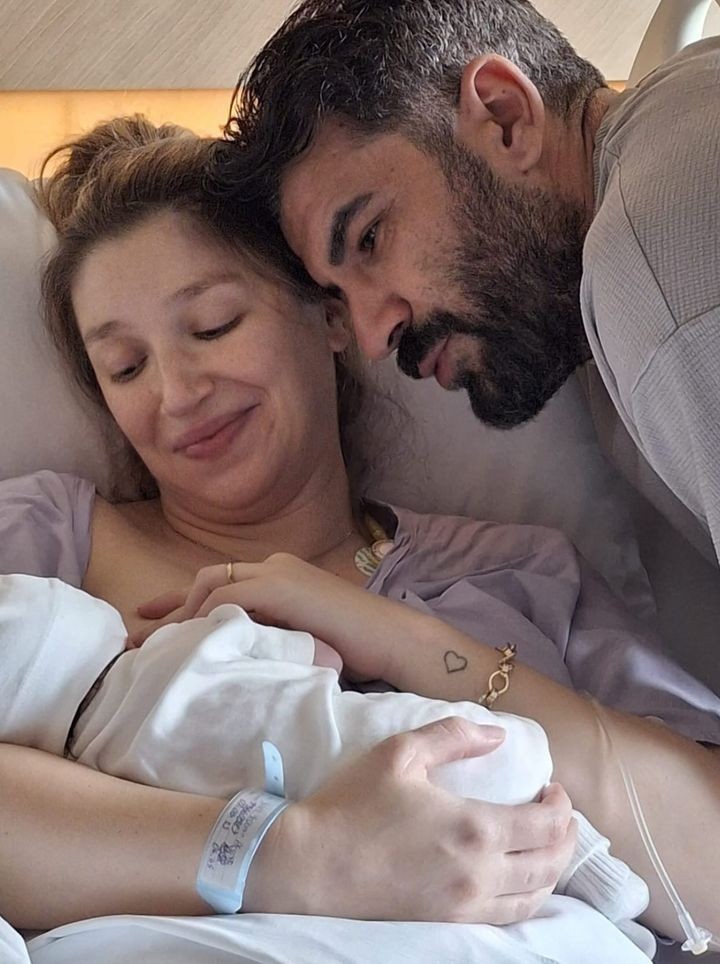 Oyuncu Rüzgar Aksoy baba oldu - Resim : 2