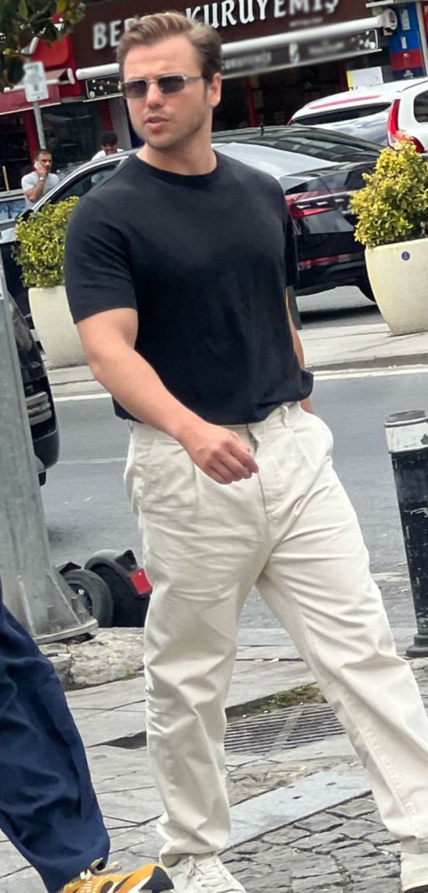 Tolga Sarıtaş baba olmak için gün sayıyor