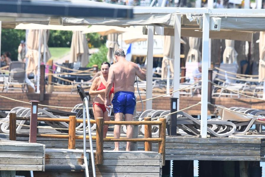 Şenay Gürler ve Semih Saygıner'den Bodrum'da aşk dolu tatil - Resim : 3