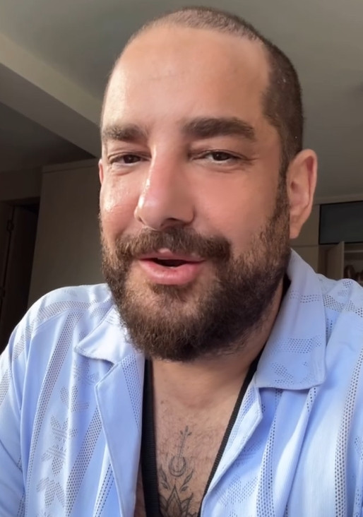 Enis Arıkan'dan eşinden boşanan Ezgi Mola hakkında olay sözler: "Ayıp!" - Resim : 2