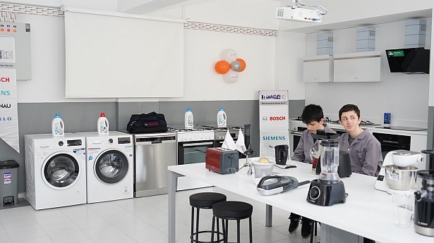 TOSİ projesi kapsamında Şişli’de eğitim laboratuvarı kuruldu