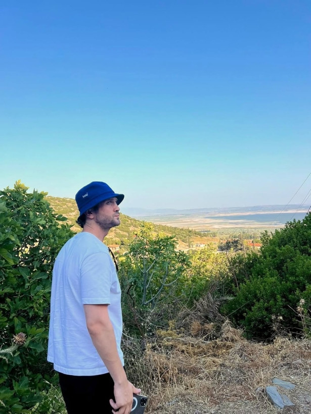 Aras Bulut İynemli sosyal medyada havasını attı - Resim : 2