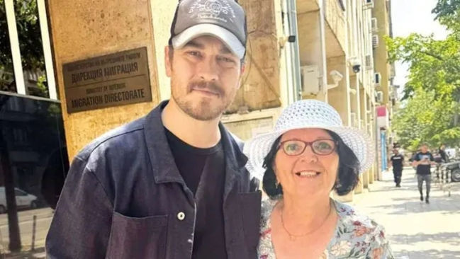 Çağatay Ulusoy, komşudan vatandaşlık aldı