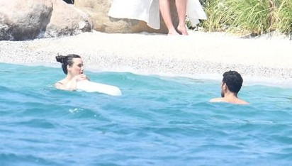 Murat Yıldırım ve eşinin Bodrum keyfi - Resim : 2