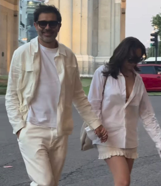 Zeynep Tuğçe Bayat ile Cansel Elçin romantik paylaşımlarıyla dikkat çekti