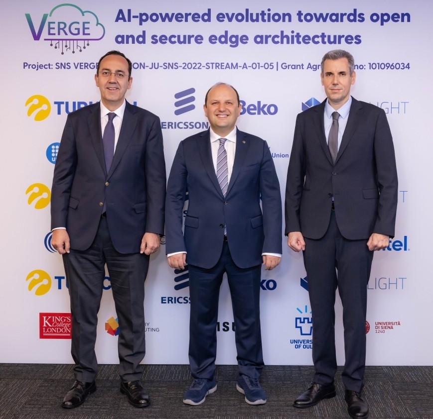Turkcell'den 5G ile 300 kilometre mesafeden gerçek zamanlı tasarım deneyimi