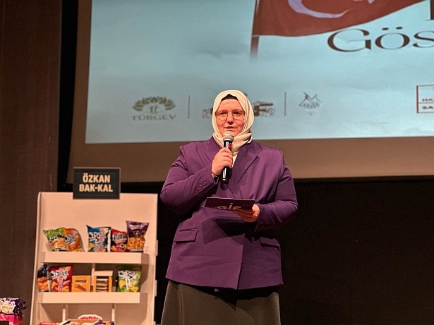 ‘Vatan Sevgisi’ adlı tiyatro oyunu Konya’da kadınlara özel sahnelendi