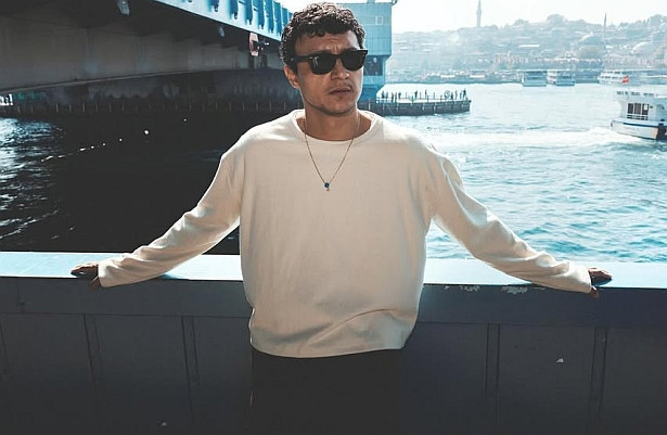 Alper Çankaya: "Şahin’le ayrı dünyaların insanlarıyız"