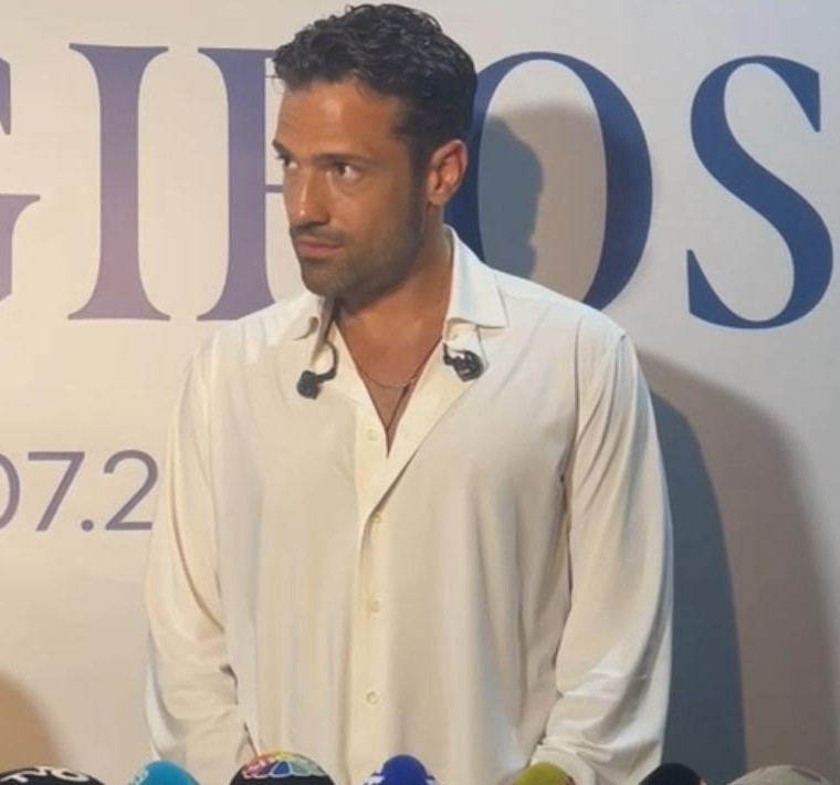 Konstantinos Argiros: "Türkiye’de bu kadar sevildiğimi bilmiyordum"
