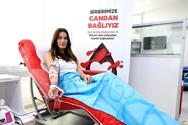 Kan veren ünlü isimler bağış çağrısında bulundu - Resim : 2