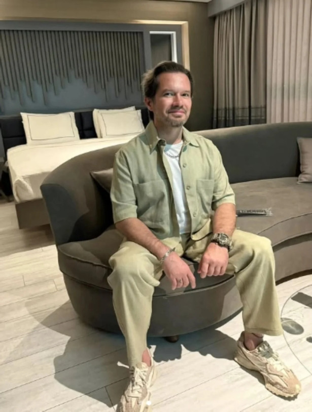 Ozan Doğulu dolandırıcıların hedefi oldu