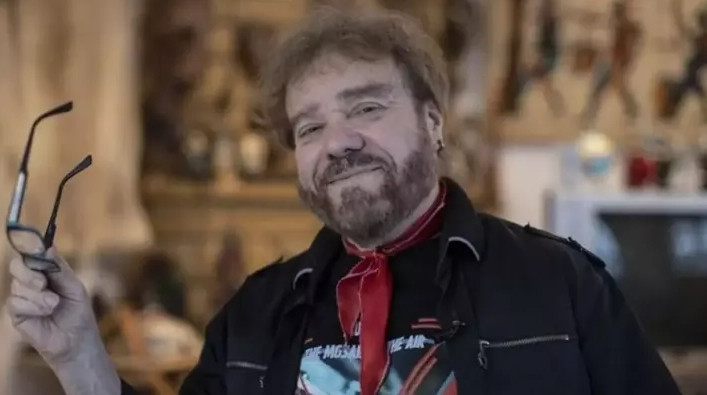 Hadise'nin sahne şovu, iki eski dostu birbirine düşürdü - Resim : 2