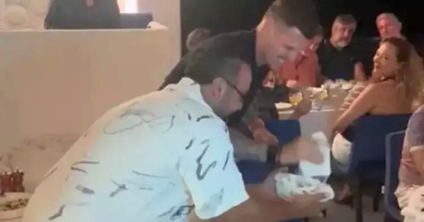 Ünlü futbolcu Skrtel'in çılgınlık gecesi