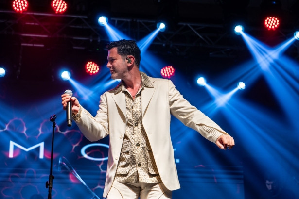 Keremcem'den Kıbrıs'ta enerjik konser