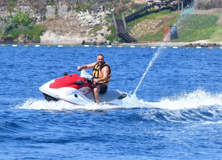 Semih Şentürk'ün aile tatili - Resim : 2