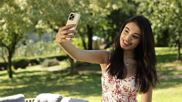 "Çarpıntı" dizisinin çekimleri neşeli başladı