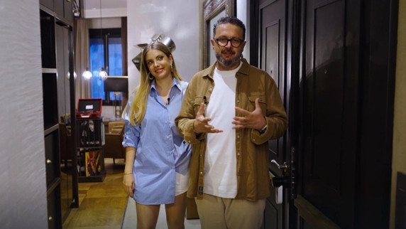 Üç ünlü oyuncu komedi dizisinde buluştu - Resim : 2