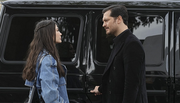 Sosyal medya Demet Özdemir'i konuştu - Resim : 2