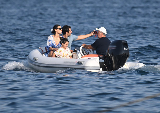 Fırat ailesinin Bodrum tatili - Resim : 2