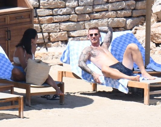 Aziz çiftinin Bodrum neşesi