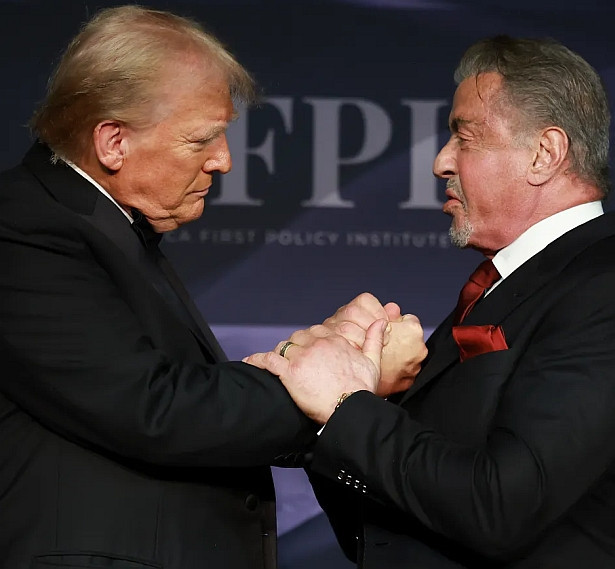 Trump, 'Kennedy Onur Ödülleri' için Stallone'u aday gösterdi