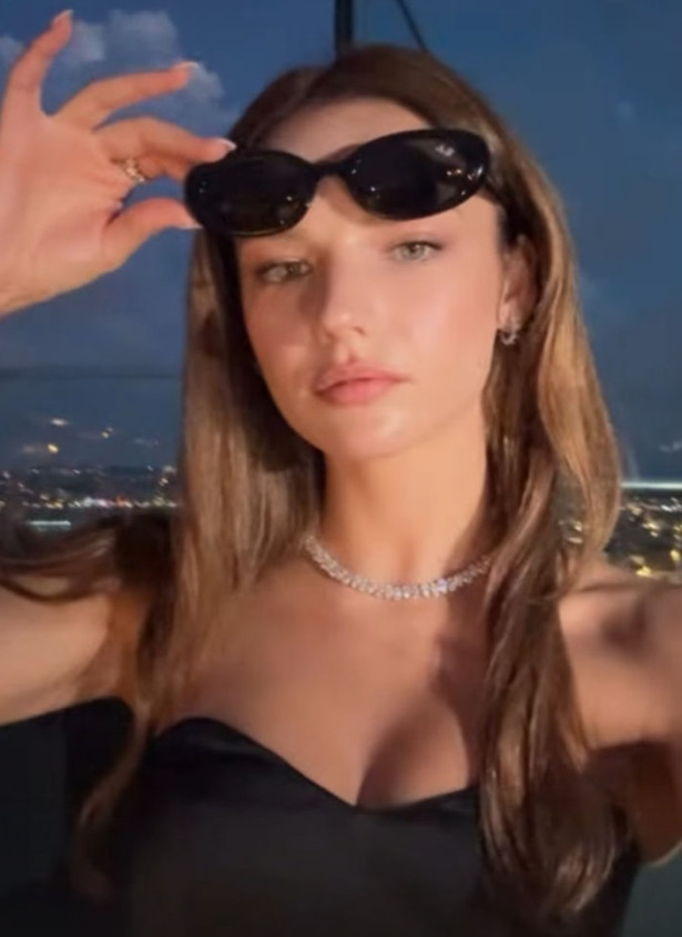 Nilsu Berfin Aktaş yeni yaşına yakışıklı aşkıyla girdi