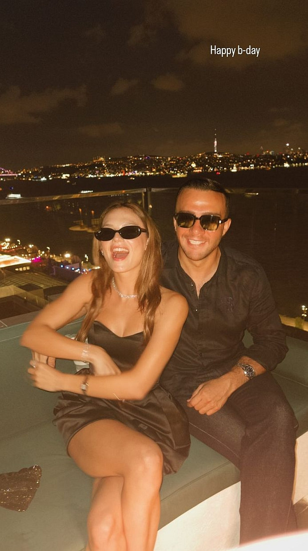 Nilsu Berfin Aktaş yeni yaşına yakışıklı aşkıyla girdi - Resim : 2