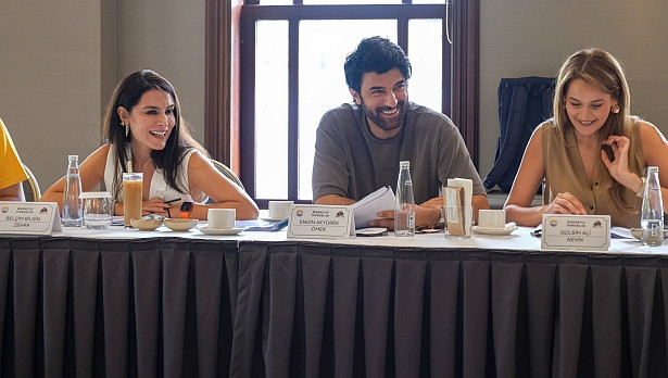 Bereketli Topraklar dizisi sete çıkıyor