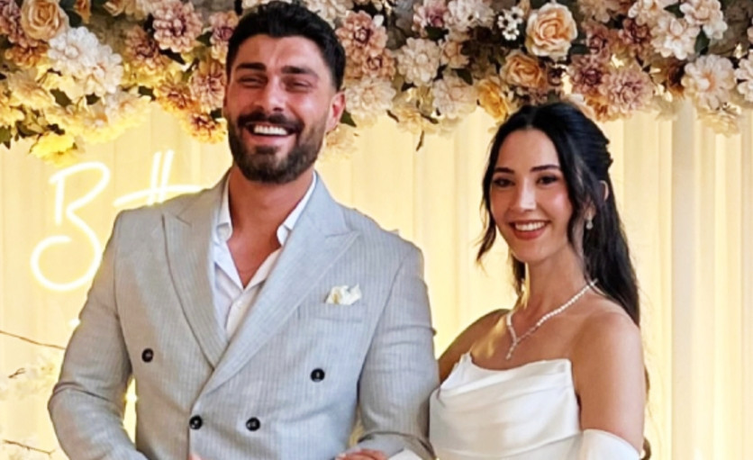 'O Kız' dizisinin hafızalara kazınan başrol oyuncusu nişanlandı