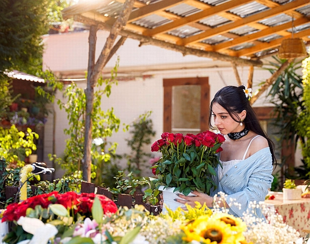 'Güller ve Günahlar' dizisi sete çıktı