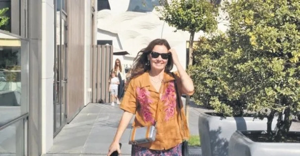 Nil Karaibrahimgil İsviçre'ye mi taşınıyor?