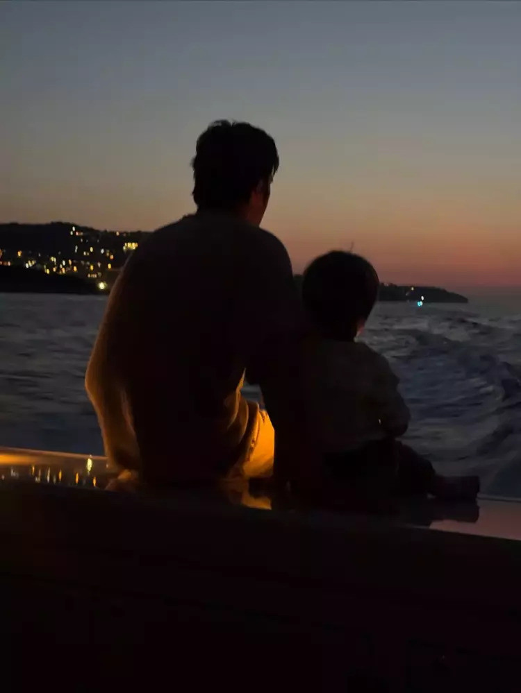 Başak Dizer'den romantik paylaşım: "İstersen dağlar yerinden oynar!" - Resim : 2