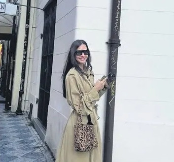 Yasemin Ergene bez çantayla kendini yollara vurdu