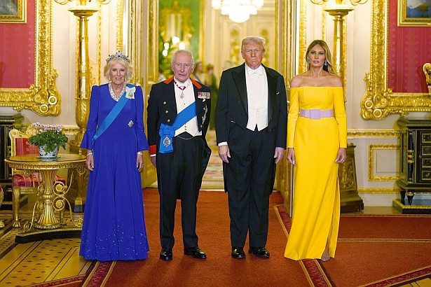 ABD Başkanı Donald Trump, Kral Charles ile bir araya geldi - Resim : 2