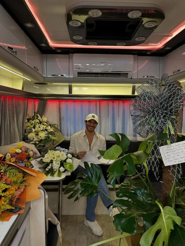 Burak Deniz setlere geri döndü