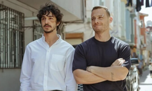 'Çarpıntı' setinde üzücü olay! Ünlü oyuncu yaralandı