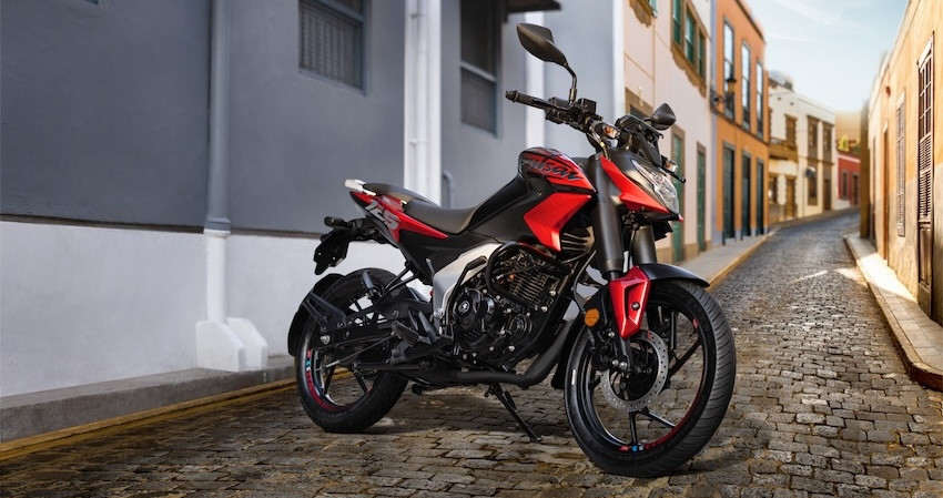 Kuralkan, Bajaj'ın yeni nesil motosiklet modelini Türkiye'ye getirdi
