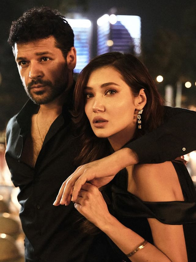 Emre Kıvılcım ve Yulduz Rajabova evleniyor