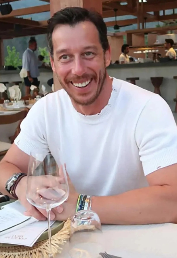 Yakışıklı eşinden boşanan Pelin Akil'den itiraf: "Zorlanıyorum" - Resim : 3