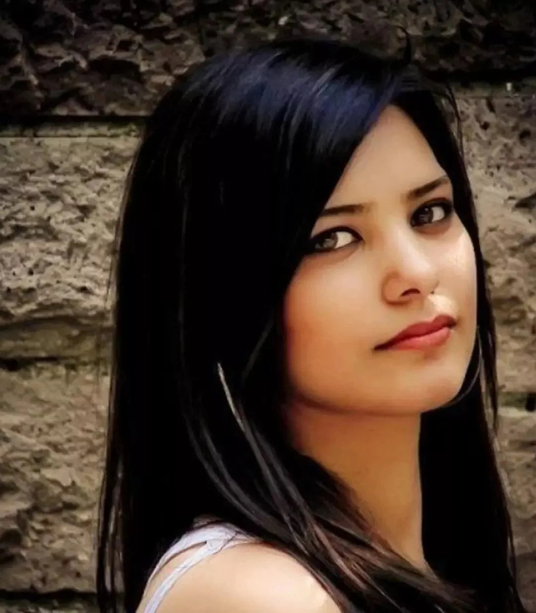 Hazal Filiz Küçükköse'nin estetiksiz hali ortaya çıktı - Resim : 2