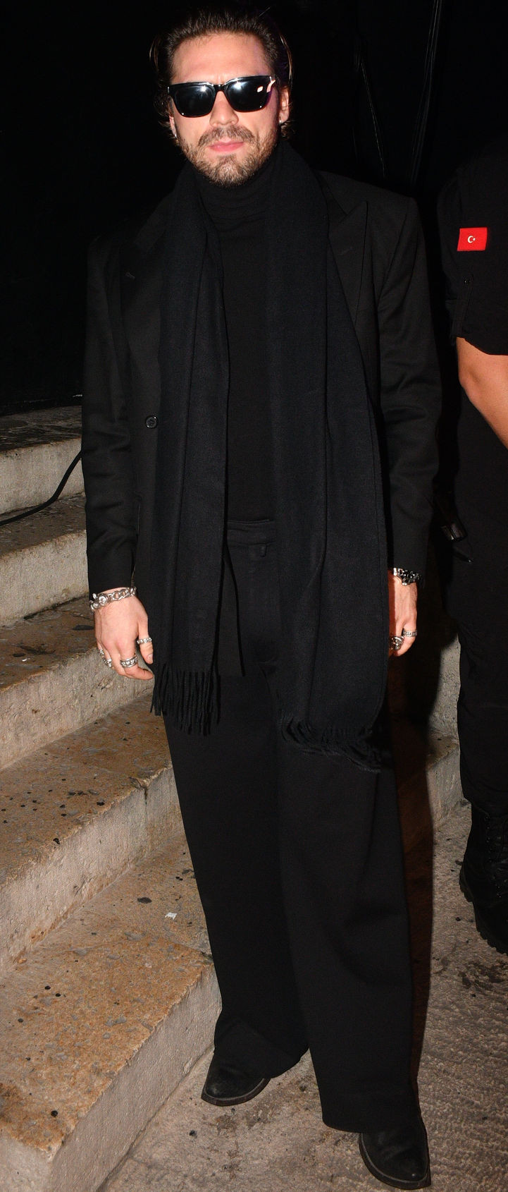 Şevval Sam'a oğlundan tam destek - Resim : 2